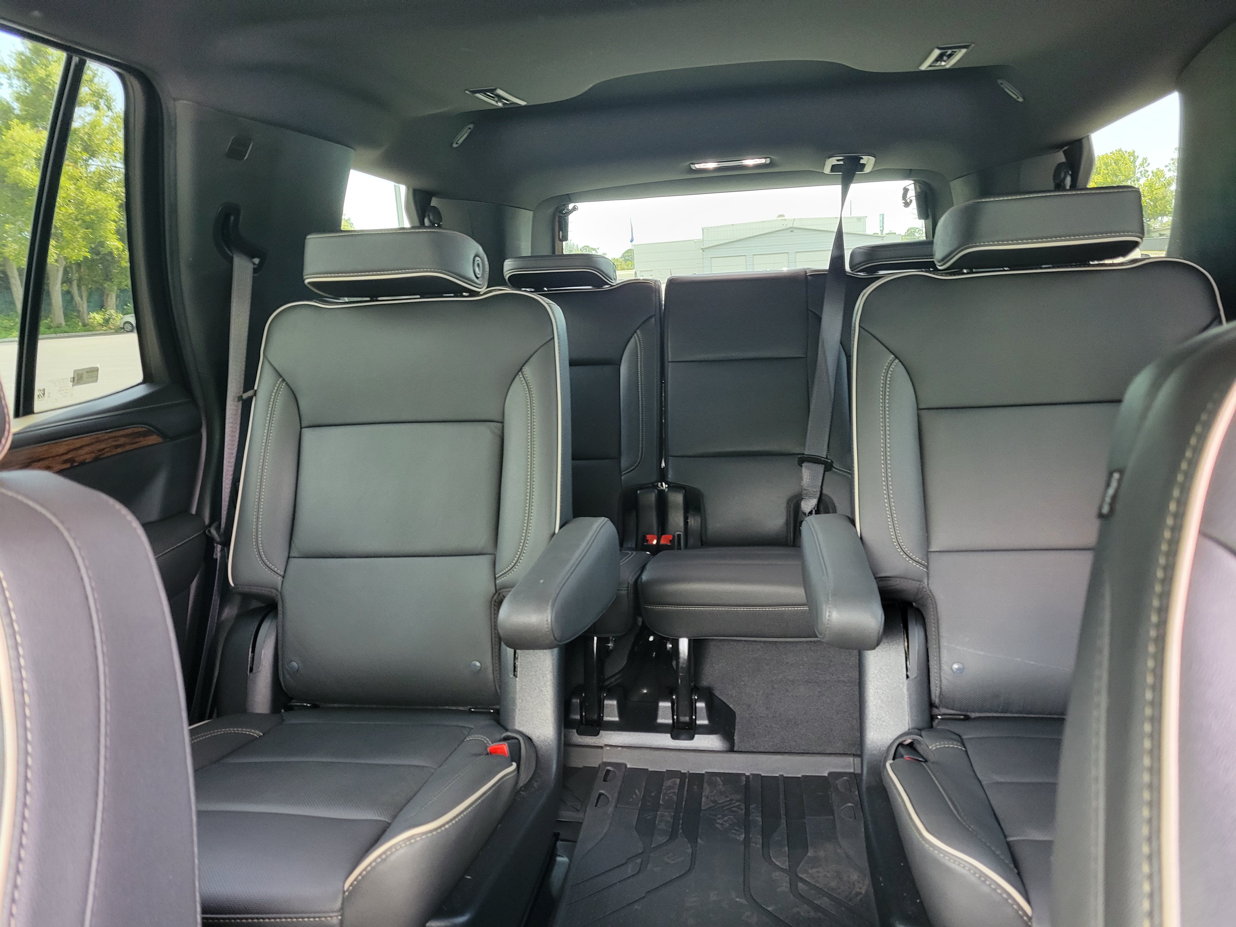 Certified 2024 Chevrolet Tahoe Premier w/ Premium Package 2 RWD image 15