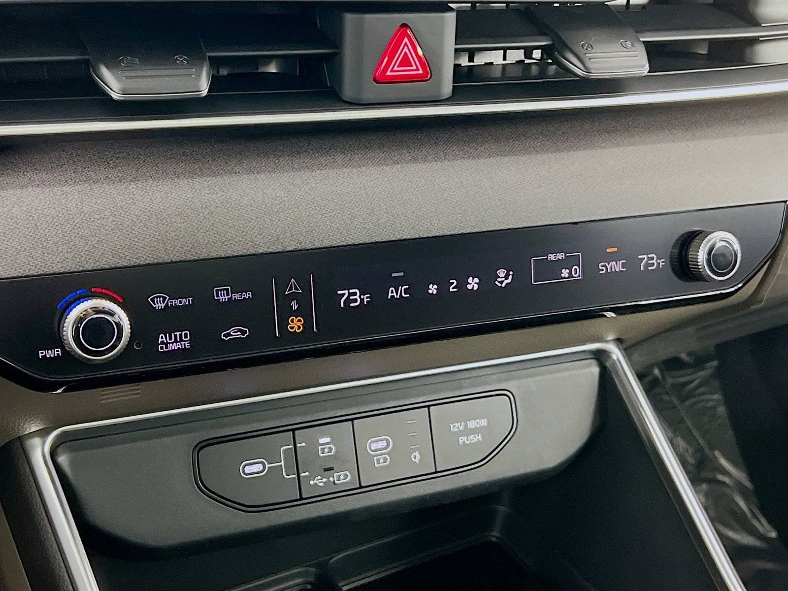 New 2025 Kia Carnival SX FWD image 11