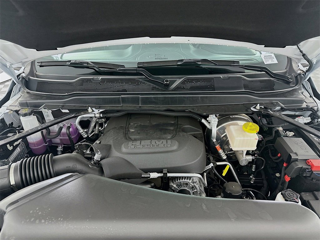 New 2026 RAM 2500 Limited w/ Towing Technology Group image 18