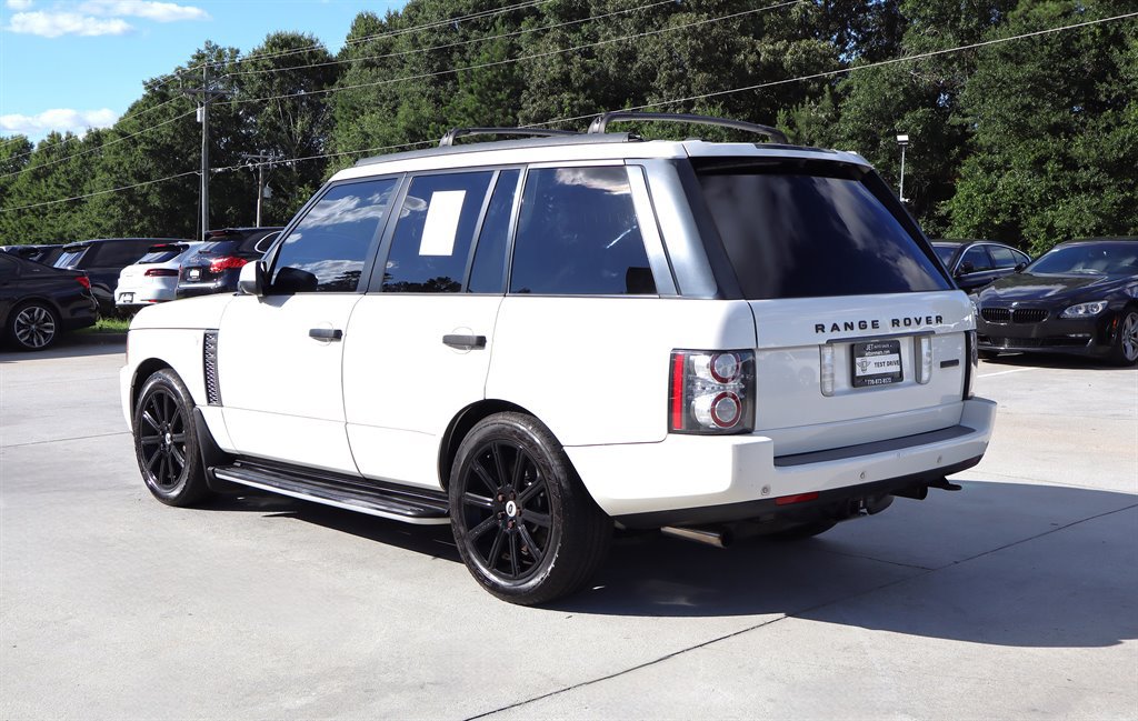 Used 2010 Land Rover Range Rover Supercharged AWD/4WD image 5