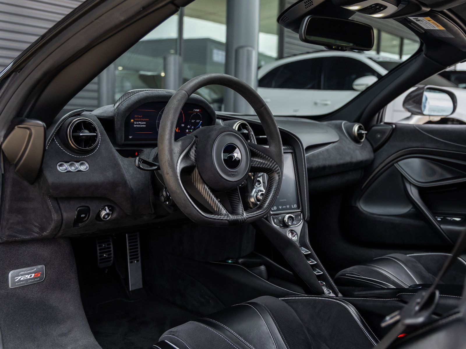 Used 2020 McLaren 720S Spider image 31