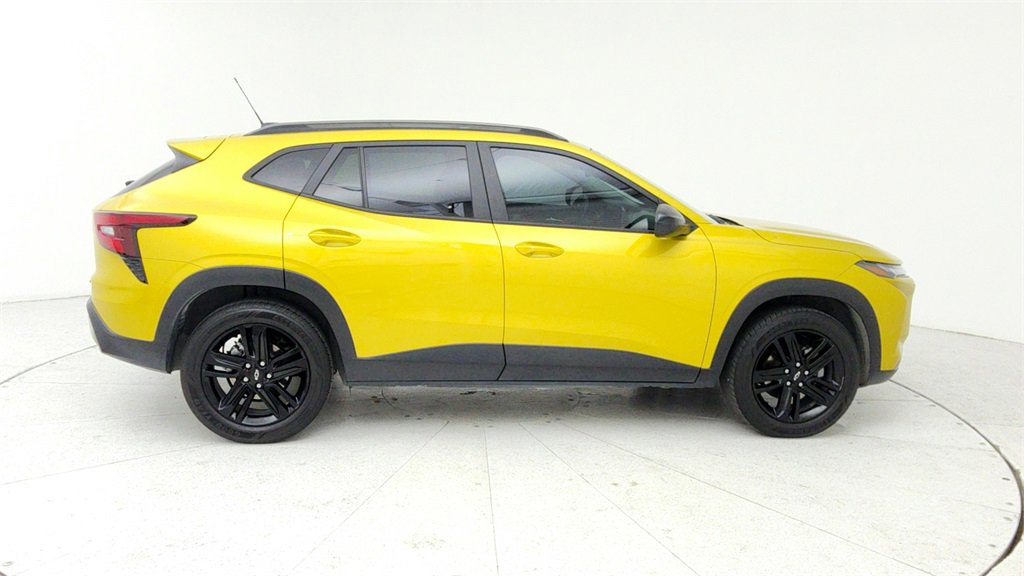 Used 2024 Chevrolet Trax ACTIV w/ Driver Confidence Package image 7