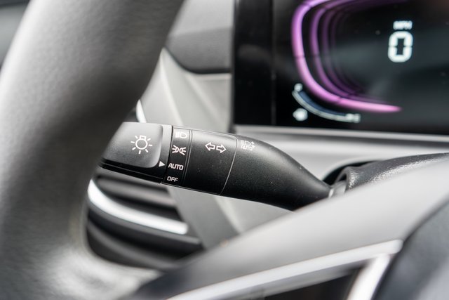 Used 2024 Kia Seltos LX image 22