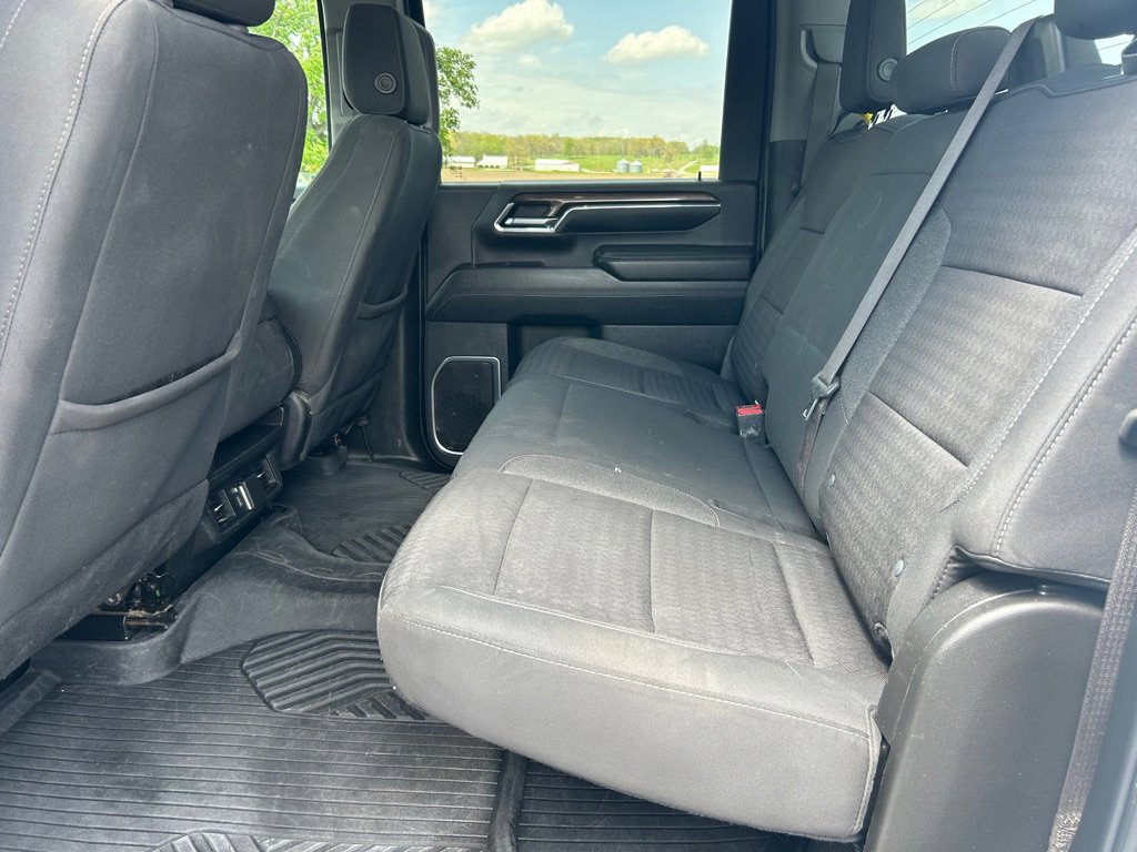 Used 2024 Chevrolet Silverado 2500 LT AWD/4WD image 15