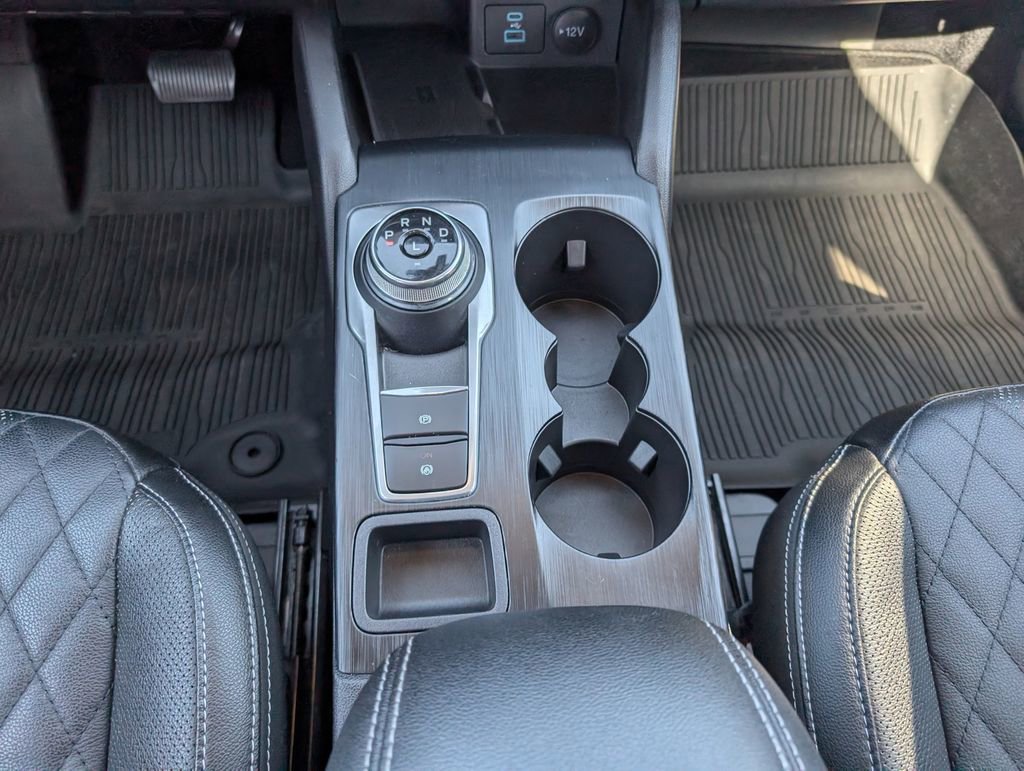 Used 2023 Ford Escape Platinum w/ Premium Technology Package image 22