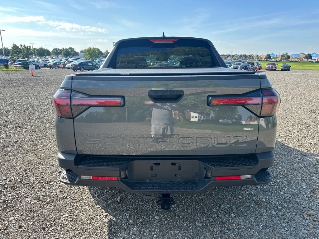 Used 2024 Hyundai Santa Cruz SEL AWD/4WD image 8