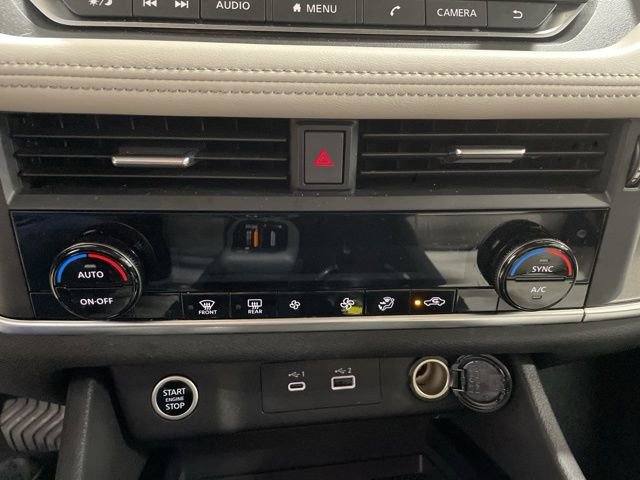 Certified 2023 Nissan Rogue SV image 17