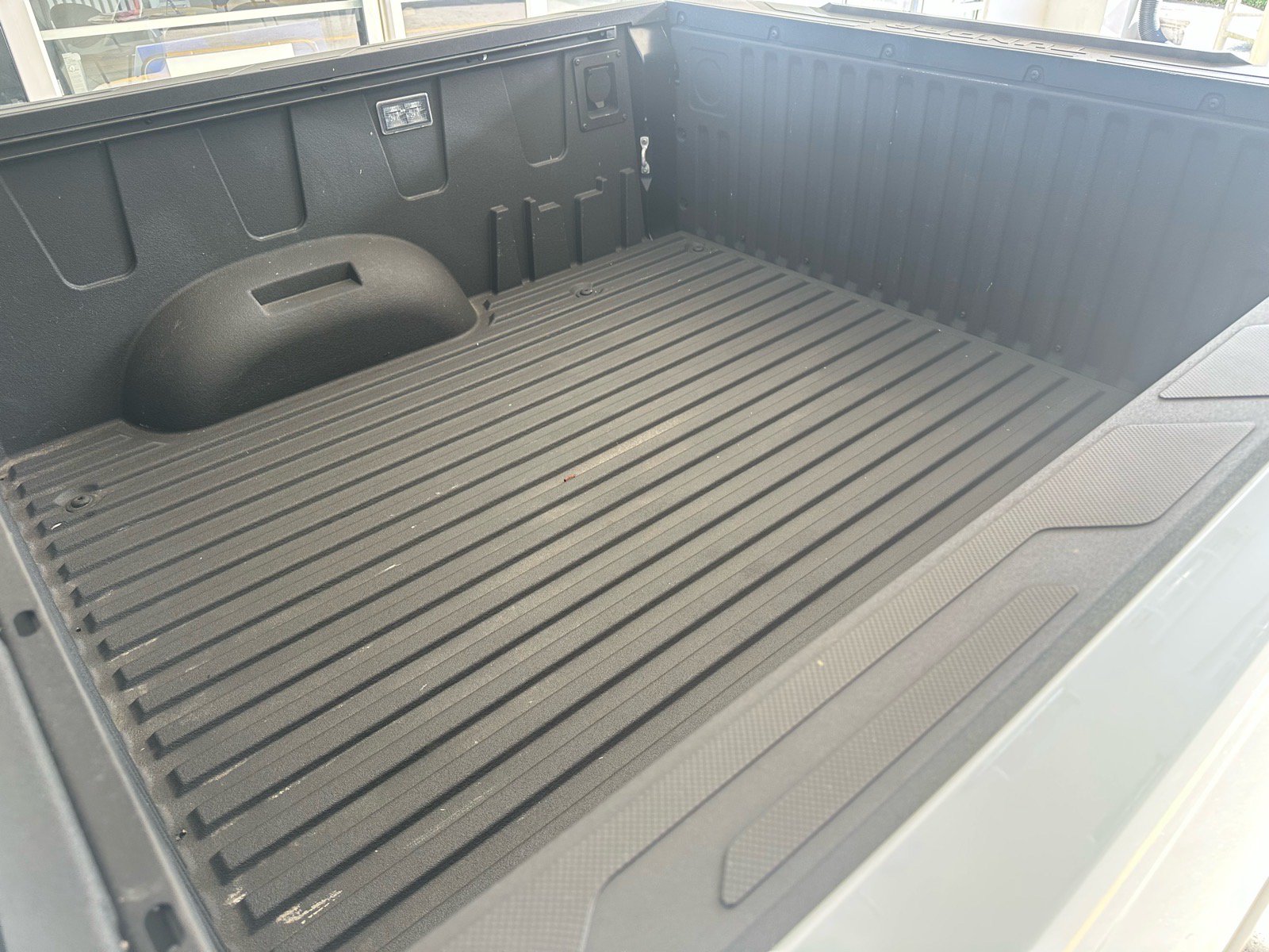 Used 2024 Toyota Tundra Platinum AWD/4WD image 16