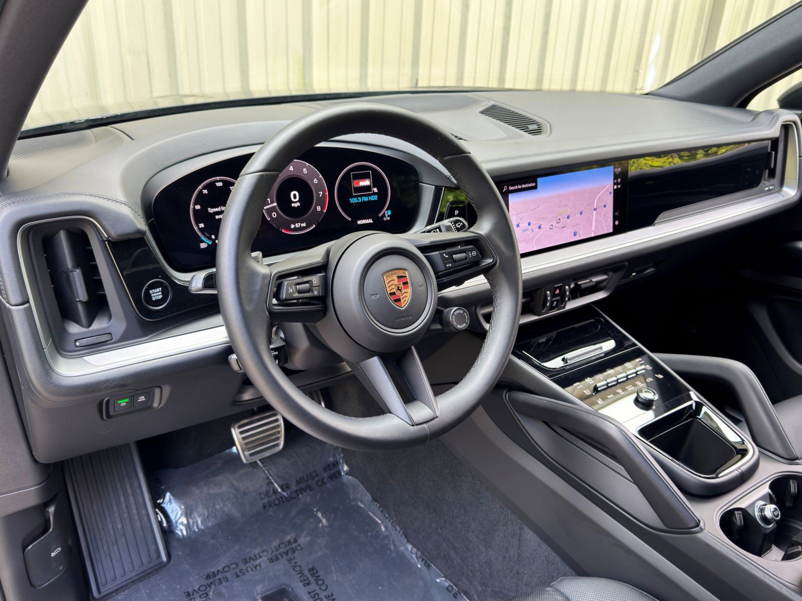 Used 2025 Porsche Cayenne S w/ Premium Package Plus AWD/4WD image 14