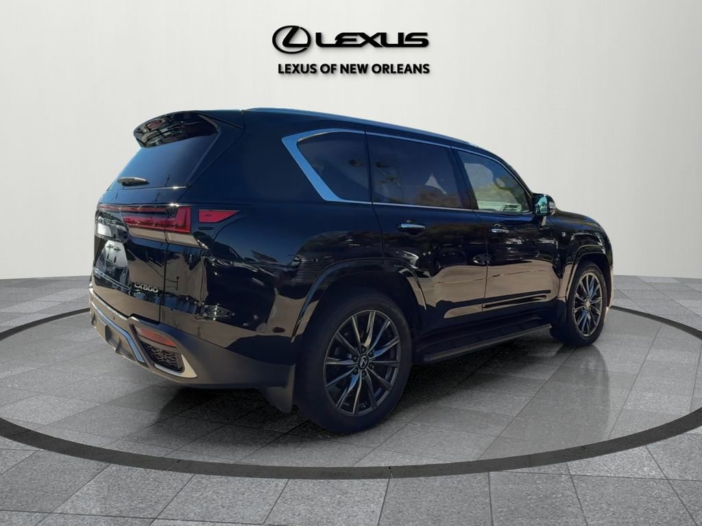 Used 2022 Lexus LX 600 F Sport image 7