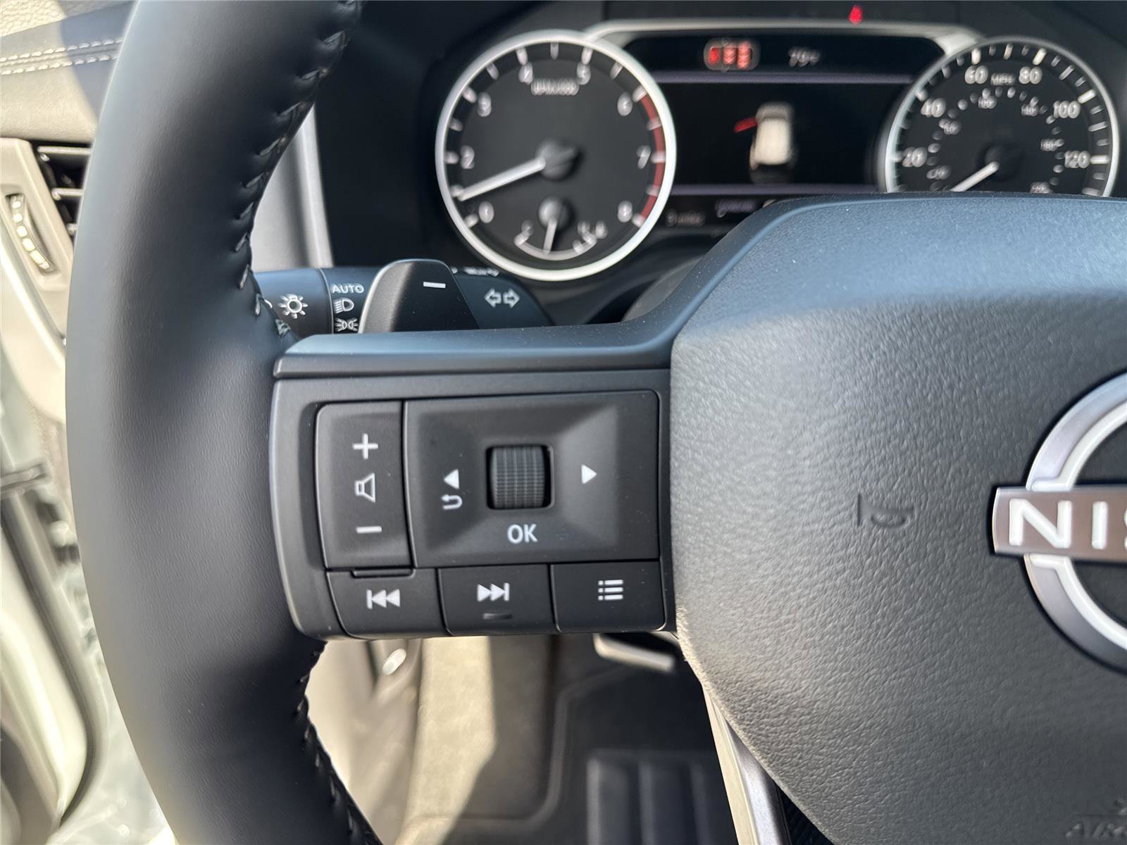 New 2026 Nissan Rogue SV FWD image 21