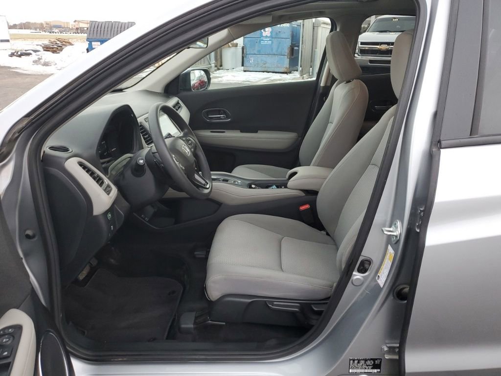 Used 2021 Honda HR-V EX image 11