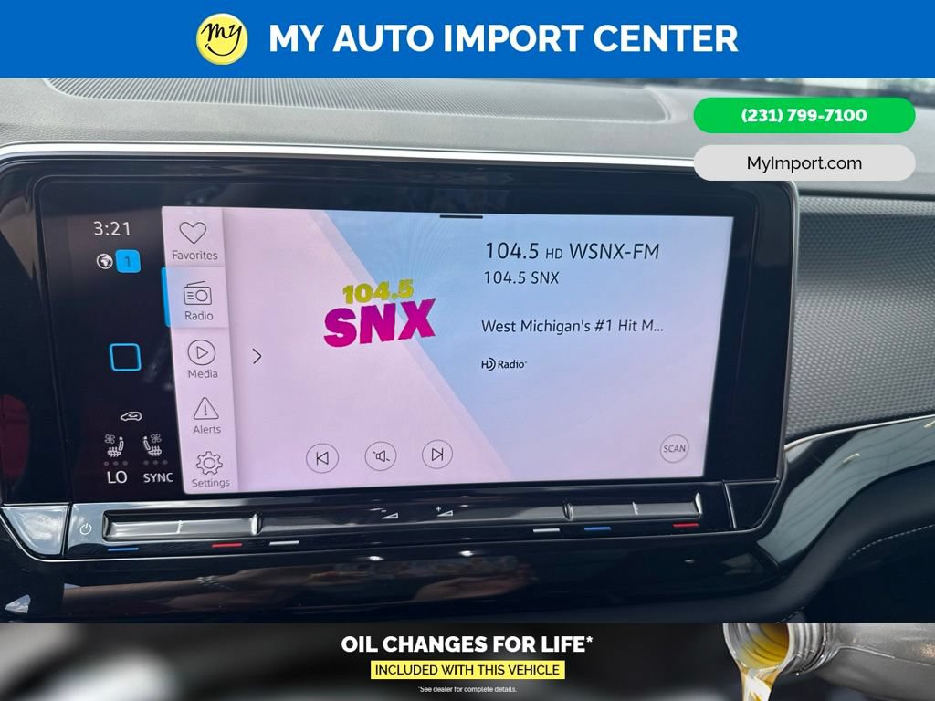 Used 2025 Volkswagen Atlas Cross Sport SEL AWD/4WD image 22