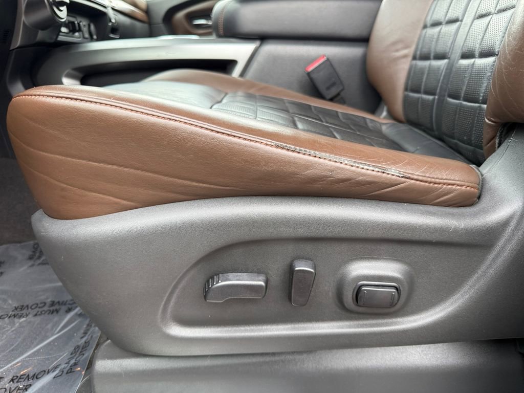 Used 2017 Nissan Titan Platinum Reserve AWD/4WD image 10