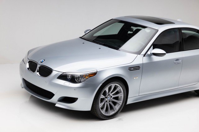 Used 2006 BMW M5 image 17