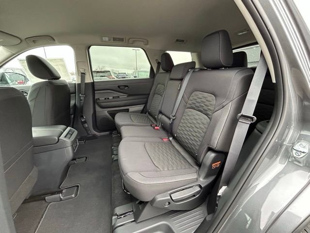 New 2026 Nissan Pathfinder SV image 34