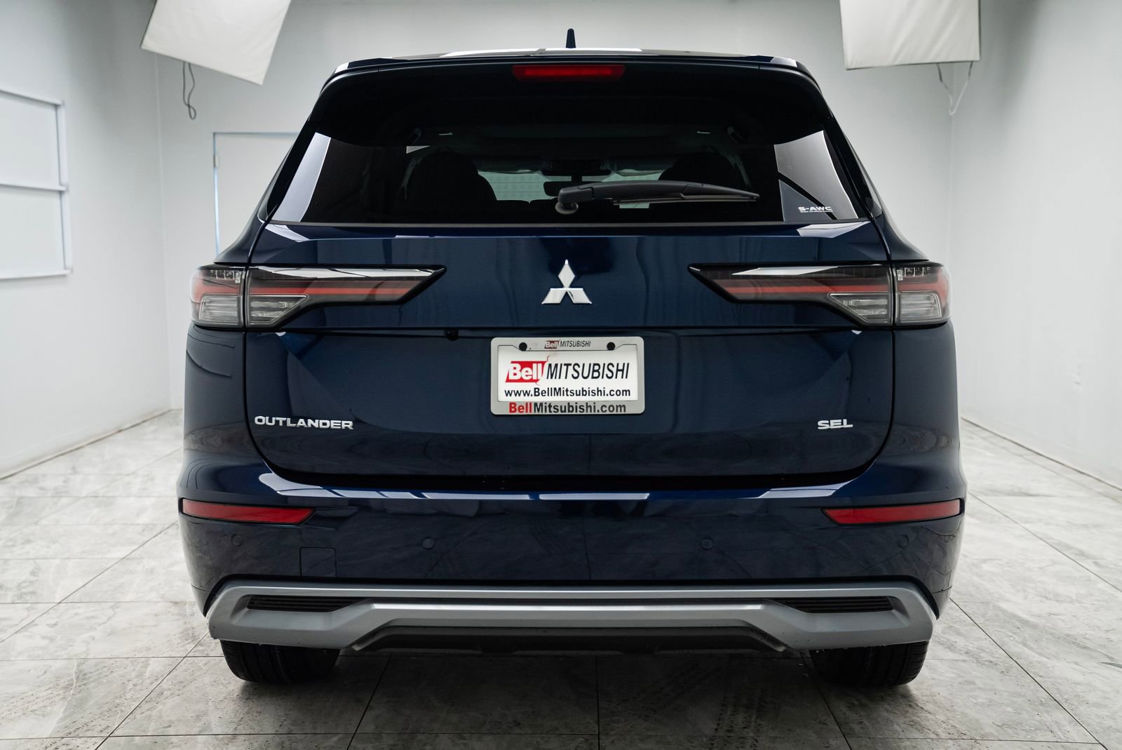 New 2026 Mitsubishi Outlander SE image 8