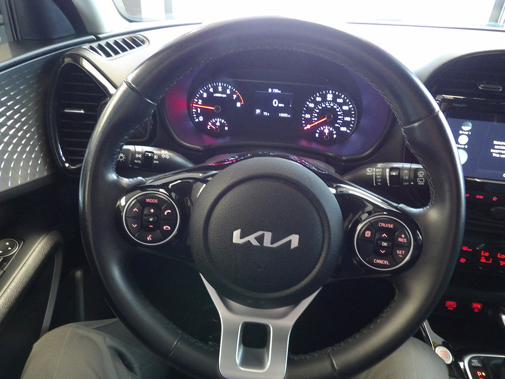 Used 2022 Kia Soul X-Line FWD image 27