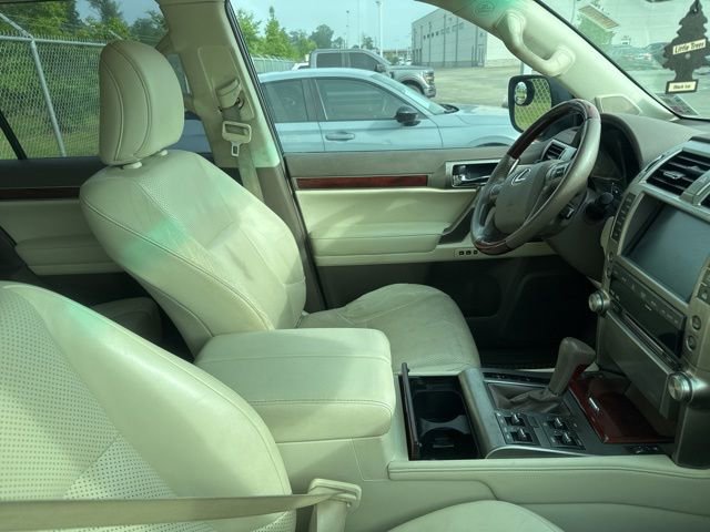 Used 2013 Lexus GX 460 Premium AWD/4WD image 4