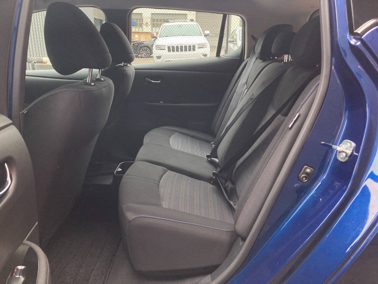 Used 2024 Nissan Leaf SV Plus FWD image 11