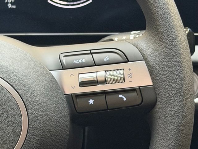 New 2026 Hyundai Tucson SEL image 17