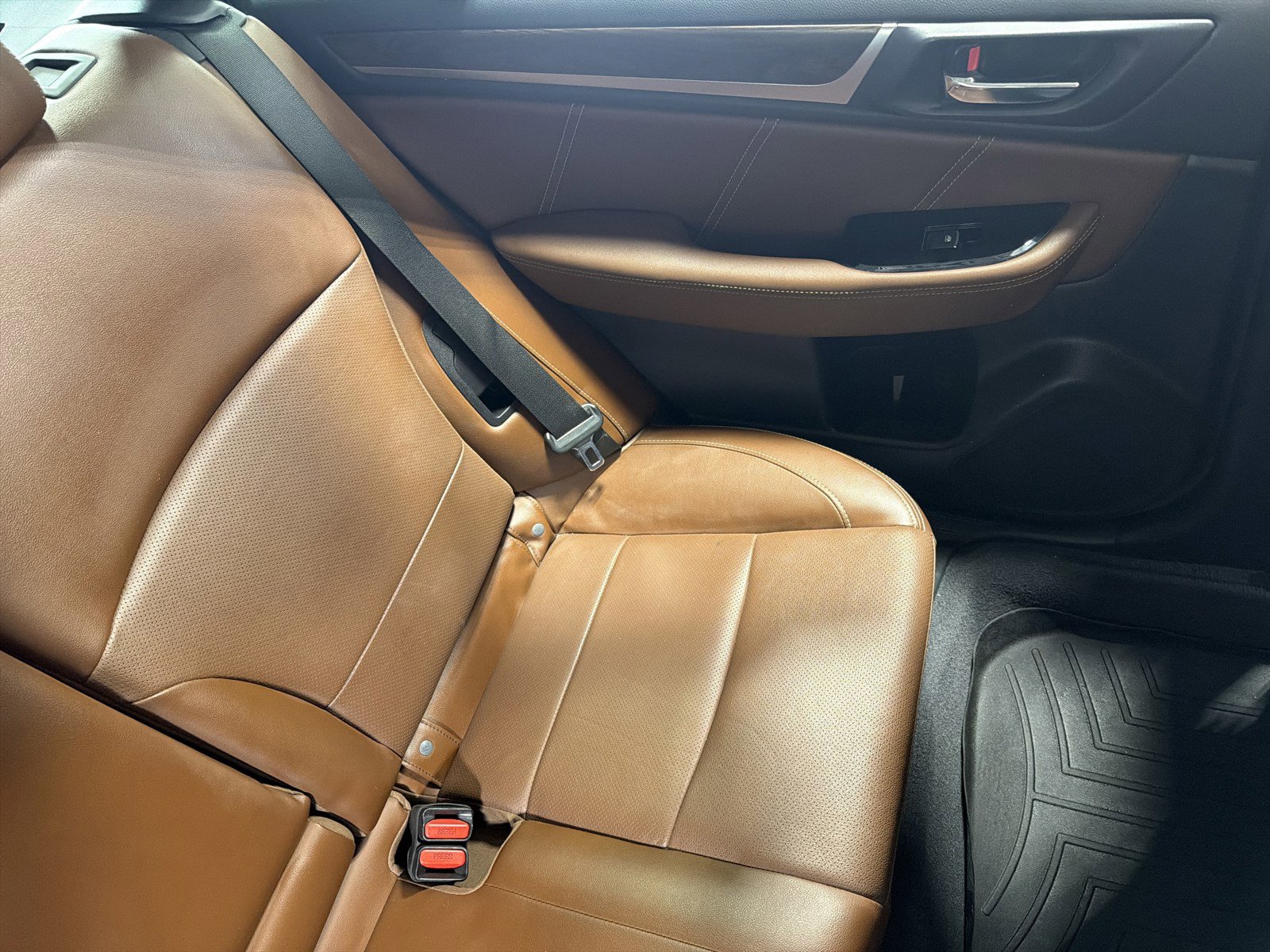 Used 2017 Subaru Outback 2.5i Touring w/ Popular Package #5A image 14