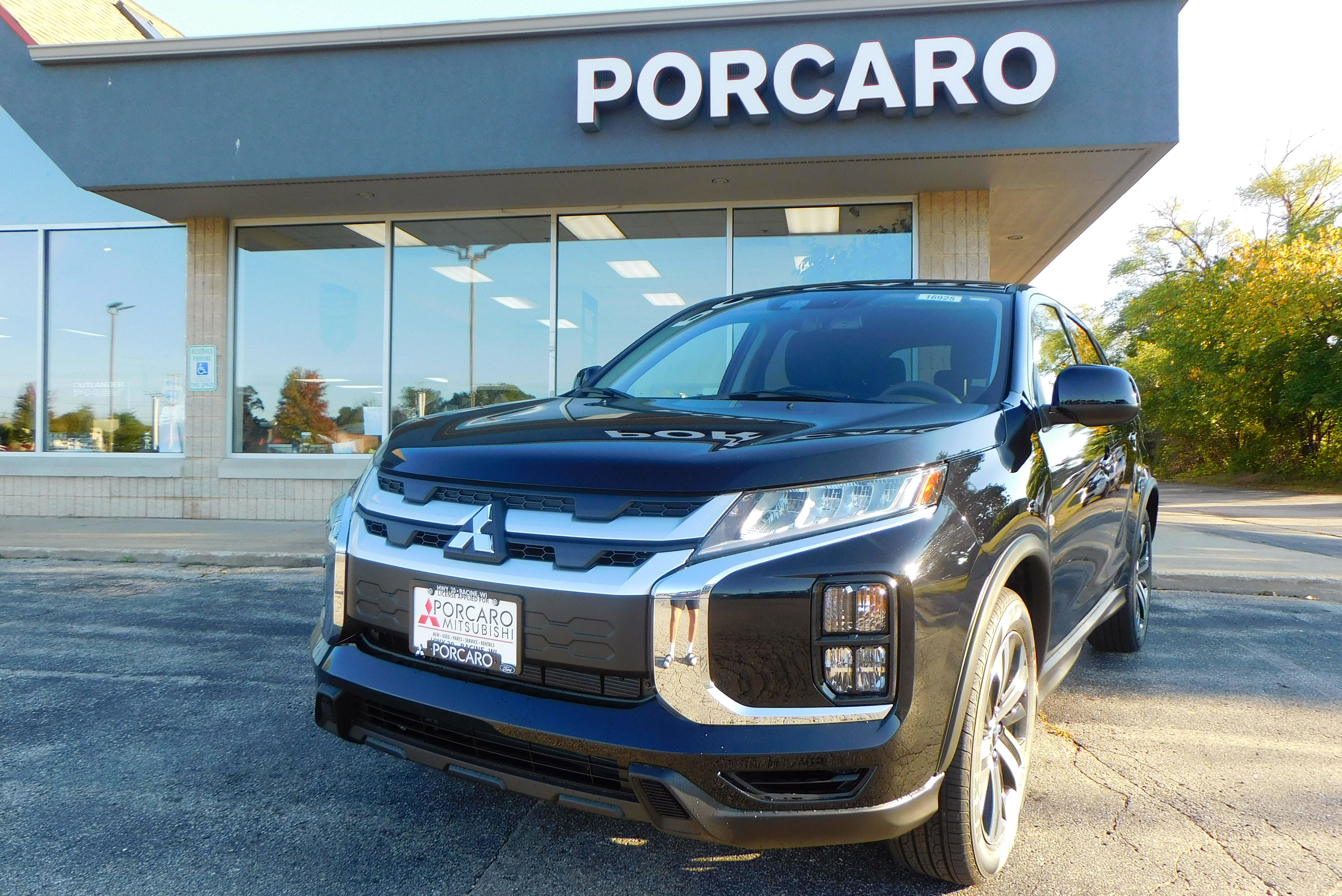 New 2025 Mitsubishi Outlander Sport ES image 1