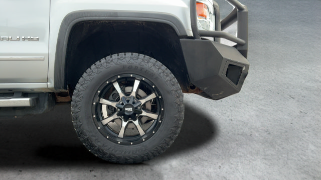 Used 2018 GMC Sierra 2500 Denali w/ Duramax Plus Package AWD/4WD image 26