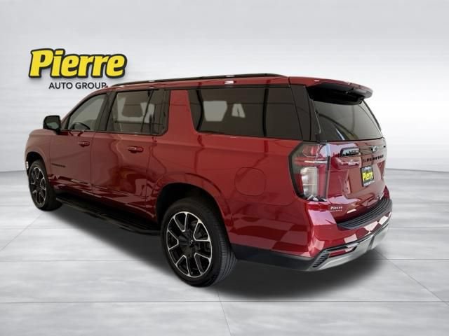Used 2024 Chevrolet Suburban RST w/ Luxury Package AWD/4WD image 2