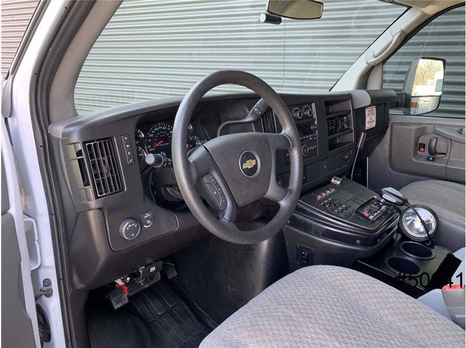Used 2014 Chevrolet Express 4500 w/ Ambulance Package RWD image 37
