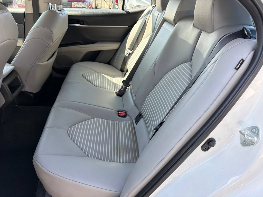 Used 2024 Toyota Camry SE AWD/4WD image 35