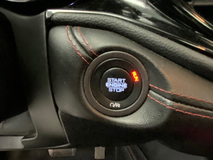 Used 2022 Dodge Durango R/T w/ Blacktop Package AWD/4WD image 32