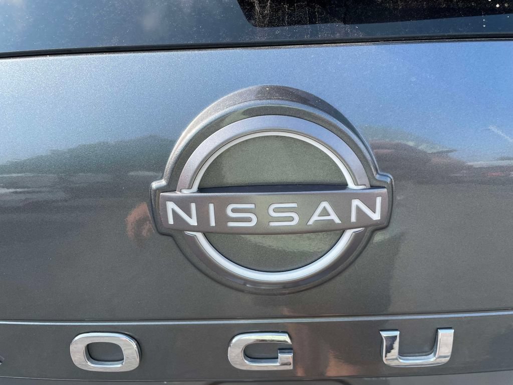 Used 2023 Nissan Rogue SL w/ SL Premium Package AWD/4WD image 13