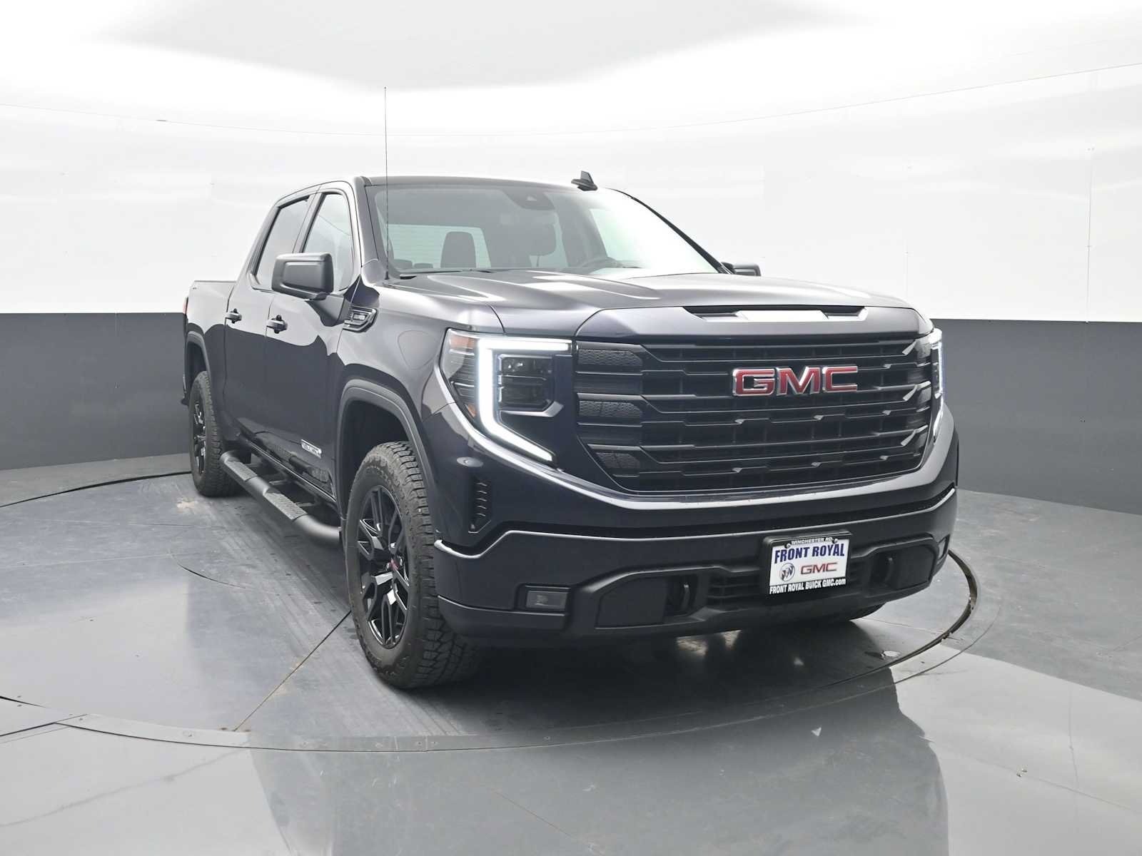 Used 2026 GMC Sierra 1500 Elevation w/ Elevation Select Package AWD/4WD image 2