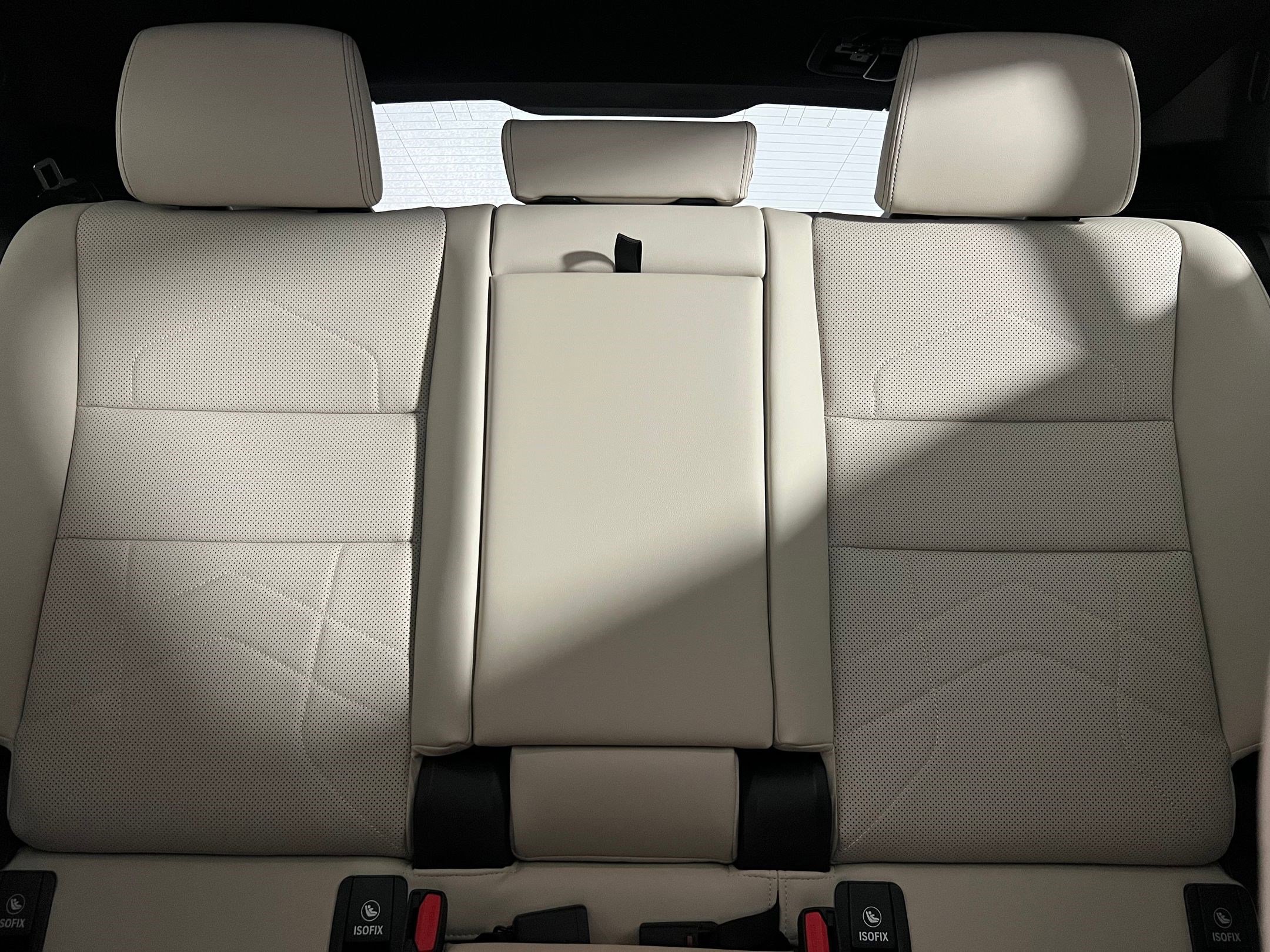 Used 2025 BMW X2 xDrive28i w/ Premium Package AWD/4WD image 31