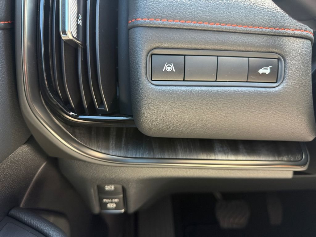 New 2026 Nissan Armada PRO-4X AWD/4WD image 24