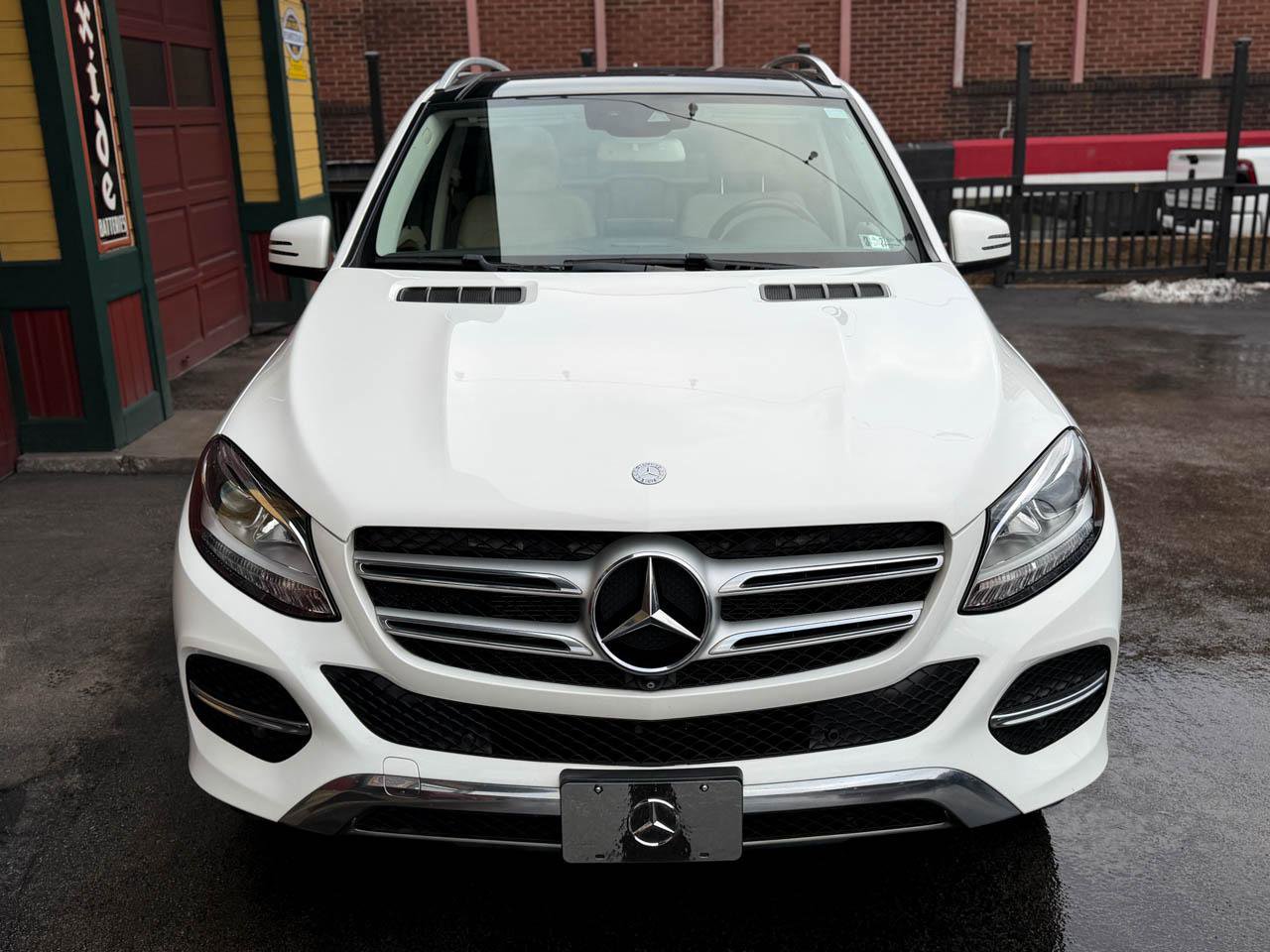 Used 2017 Mercedes-Benz GLE 350 4MATIC image 10