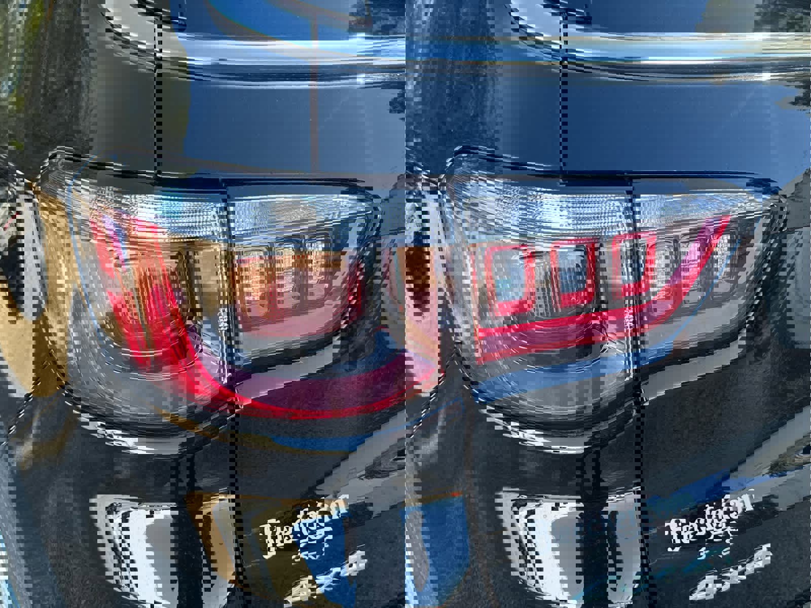 New 2025 Jeep Compass Latitude w/ Convenience Group image 18