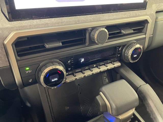 Used 2026 Toyota 4Runner Trailhunter image 7