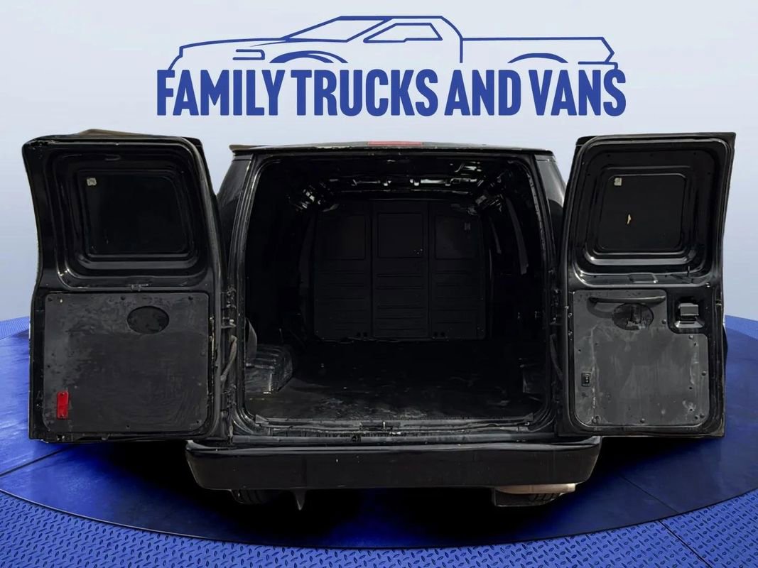 Used 2014 Ford E-150 and Econoline 150 w/ Power Group image 9