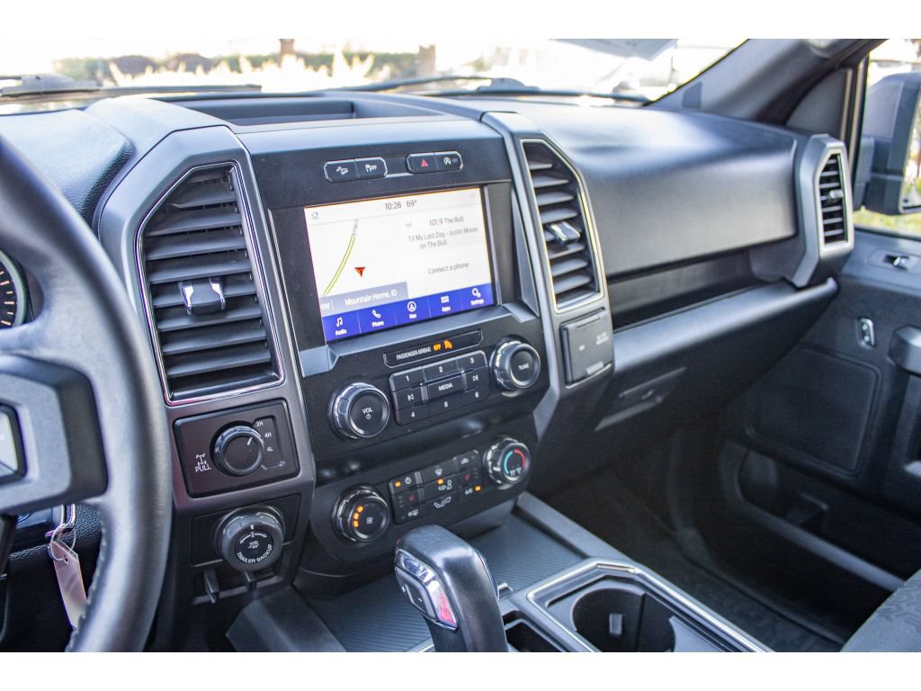 Used 2019 Ford F150 XLT w/ Equipment Group 302A Luxury AWD/4WD image 40