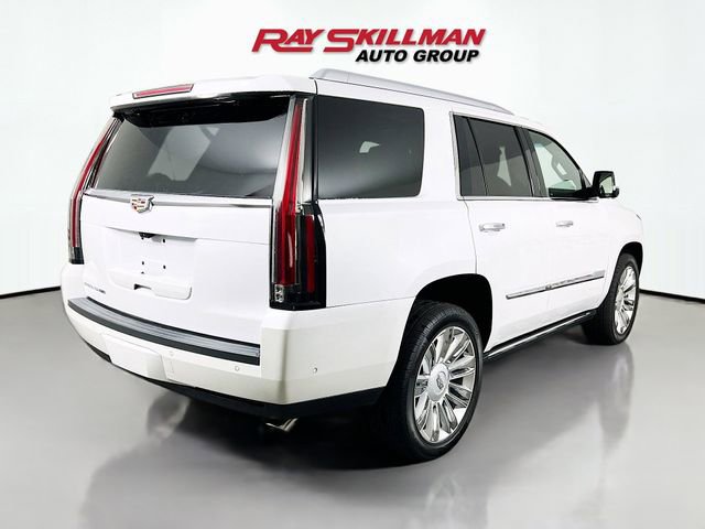 Used 2017 Cadillac Escalade Platinum AWD/4WD image 7