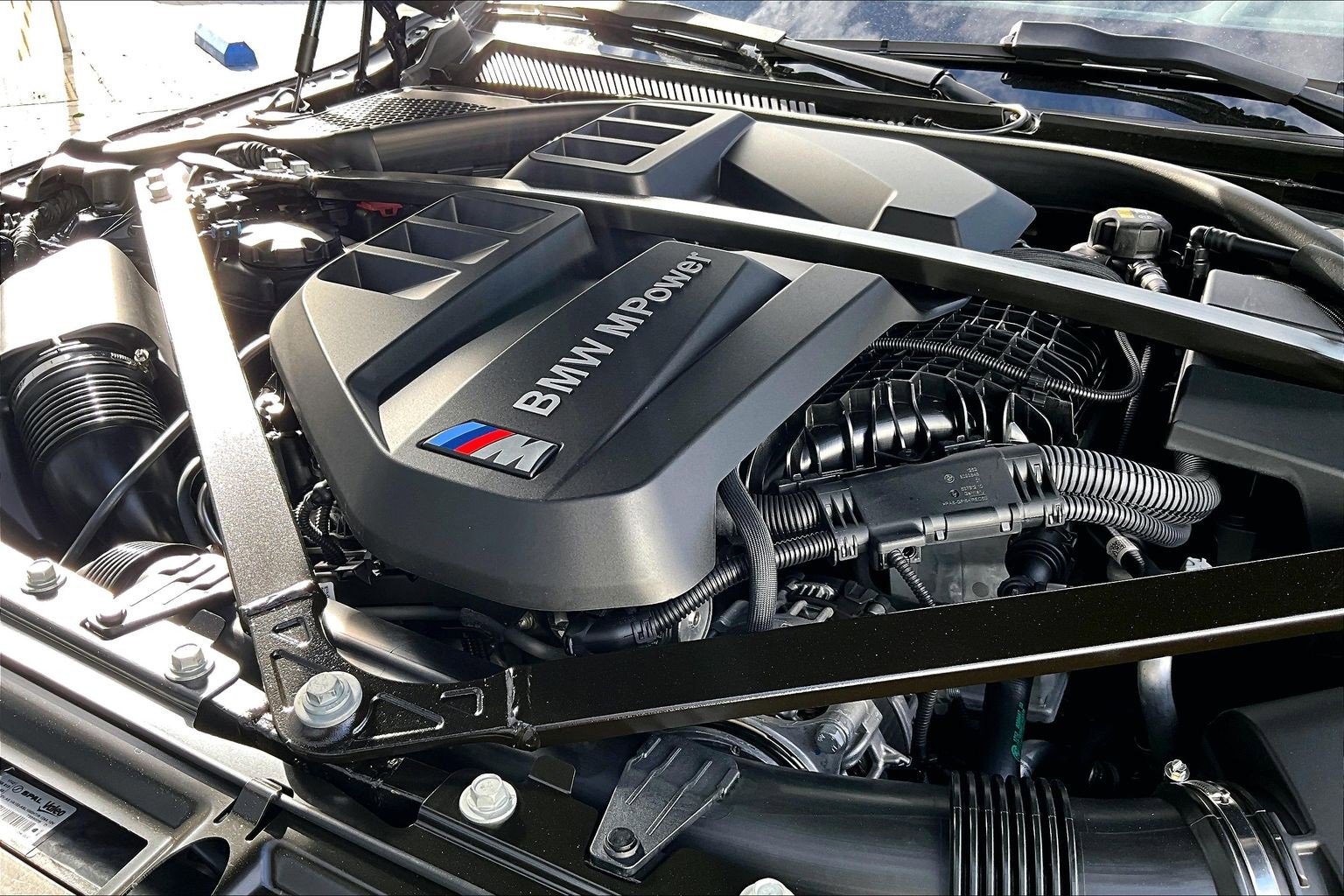 Used 2021 BMW M4 Coupe w/ Executive Package image 31