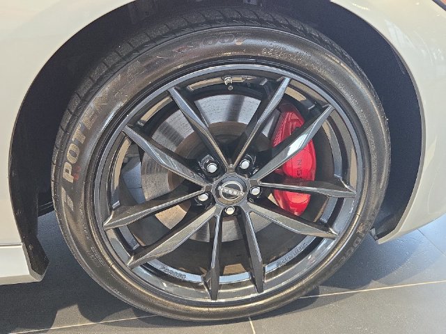 Certified 2025 Nissan Z Performance w/ Floor Mat Package RWD image 2