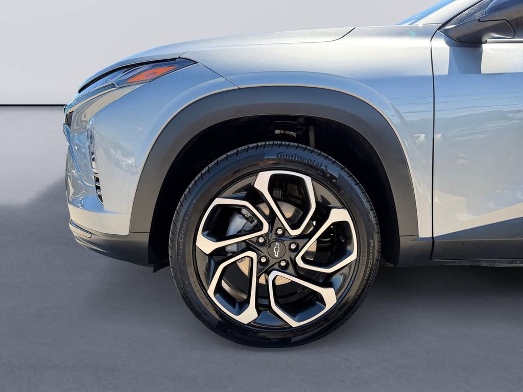 Used 2025 Chevrolet Trax RS w/ Driver Confidence Package FWD image 7