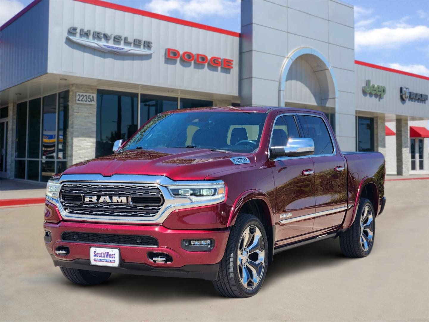 Used 2020 RAM 1500 Limited AWD/4WD image 2