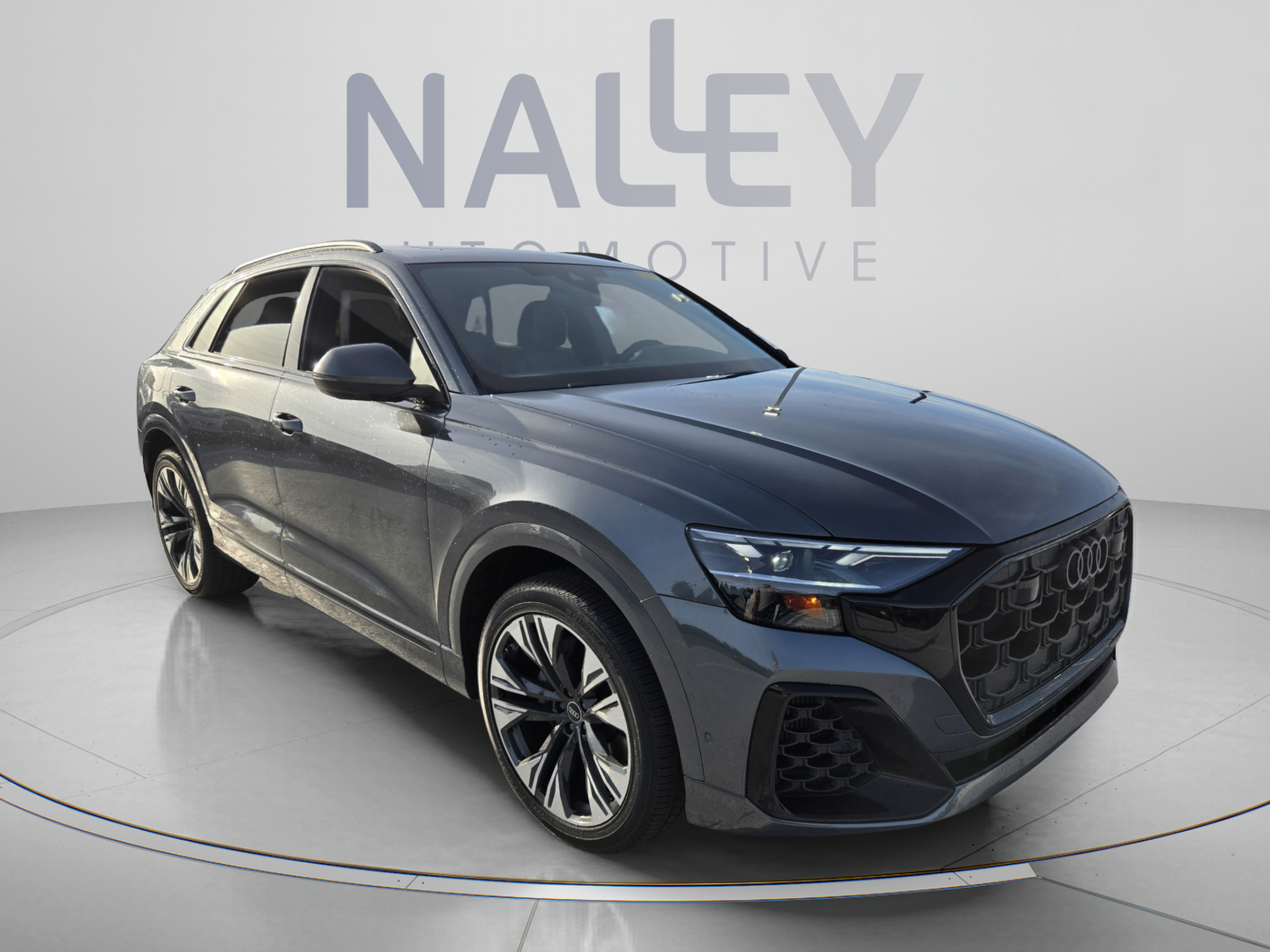 Used 2025 Audi Q8 Premium Plus AWD/4WD image 6