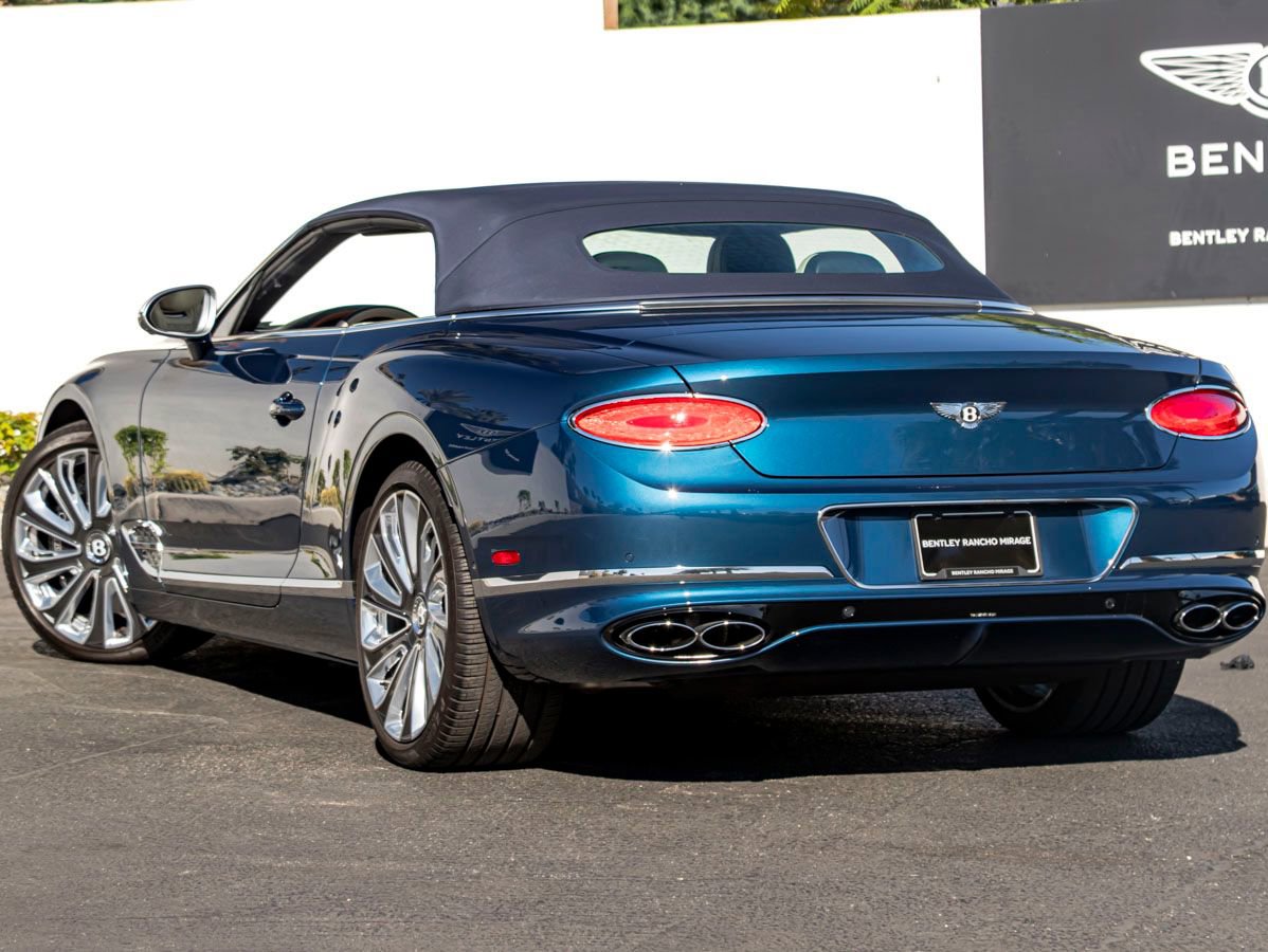 Used 2024 Bentley Continental GT Mulliner AWD/4WD image 3