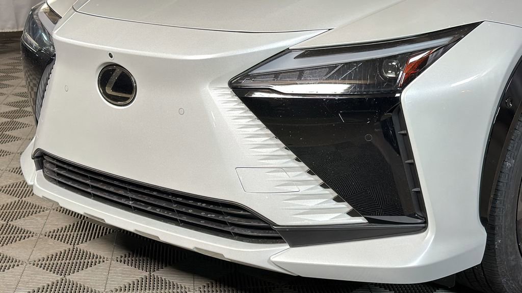 New 2026 Lexus RZ 450e AWD image 3