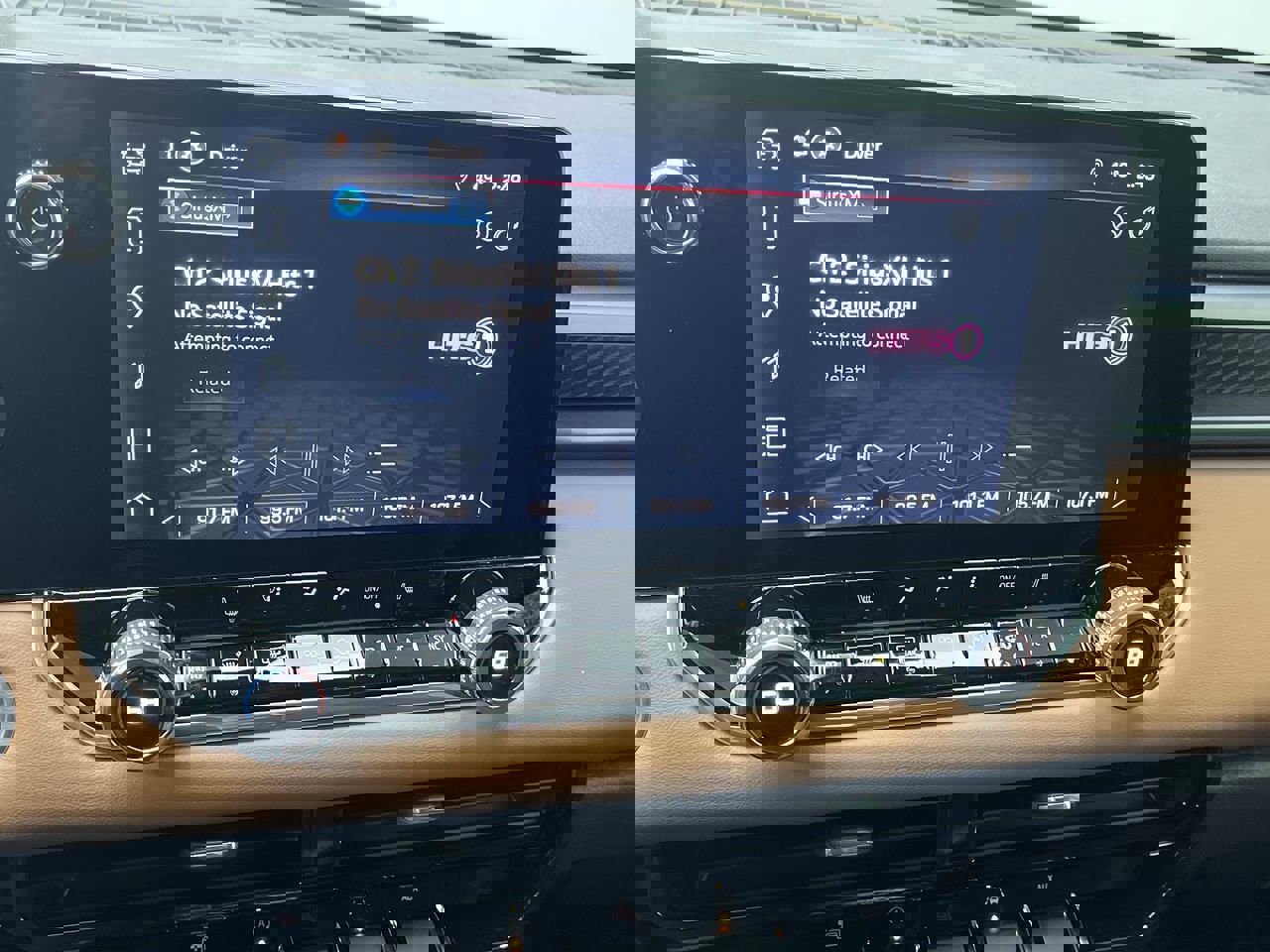 Used 2024 GMC Canyon AT4 w/ Technology Package image 18